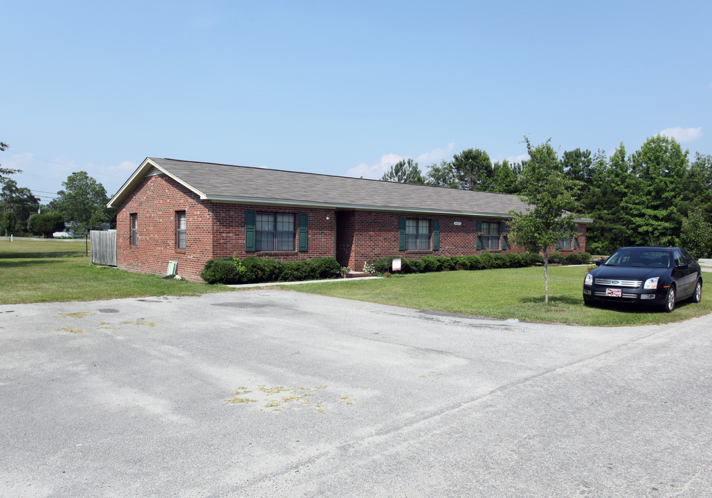 Simmons Heights in Castle Hayne, NC - Building Photo