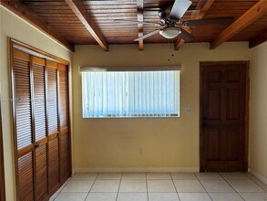 10881 SW 6th St in Miami, FL - Building Photo - Building Photo