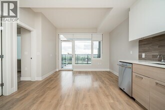 8533 River District Crossing in Vancouver, BC - Building Photo - Building Photo