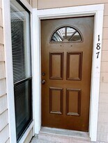 3500 Tangle Brush Dr in The Woodlands, TX - Building Photo