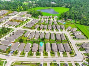 8026 Whisper Grove Dr in Magnolia, TX - Building Photo - Building Photo