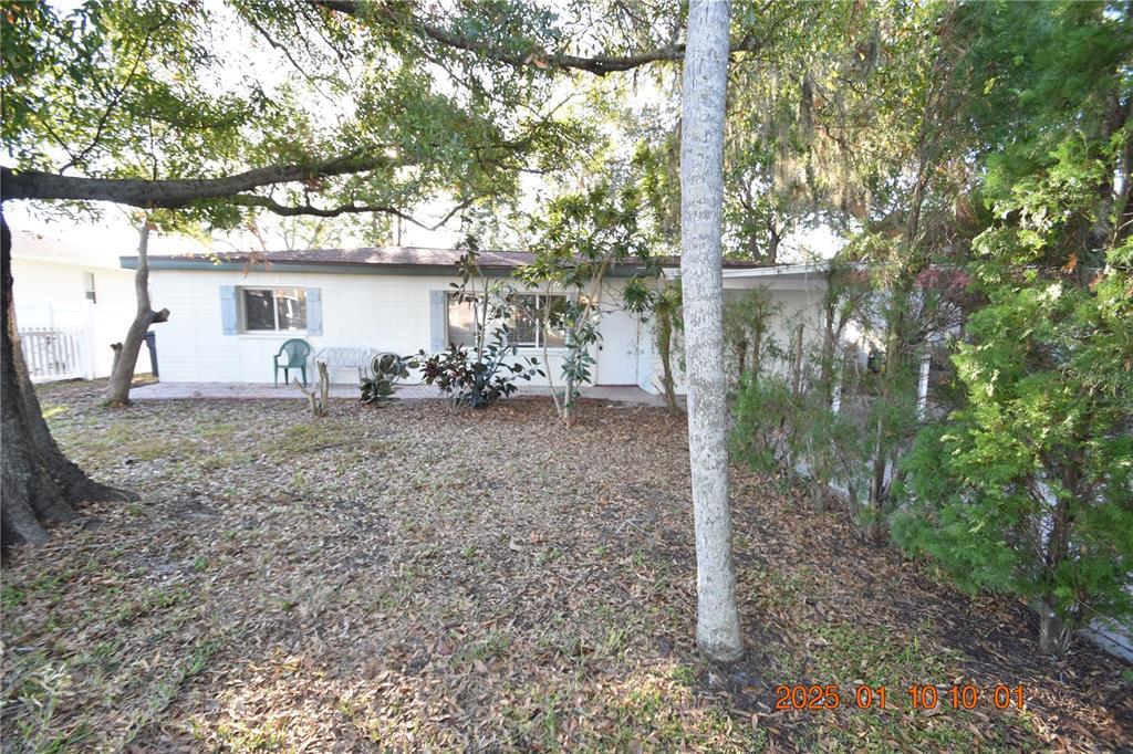 130 Shore Dr Pl in Oldsmar, FL - Building Photo