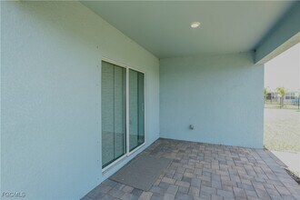16568 Fire Coral Lane in North Fort Myers, FL - Building Photo - Building Photo