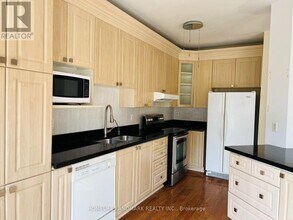 183 Frank Endean Rd in Richmond Hill, ON - Building Photo - Building Photo