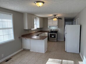 8725 Diane St in Murfreesboro, TN - Building Photo - Building Photo