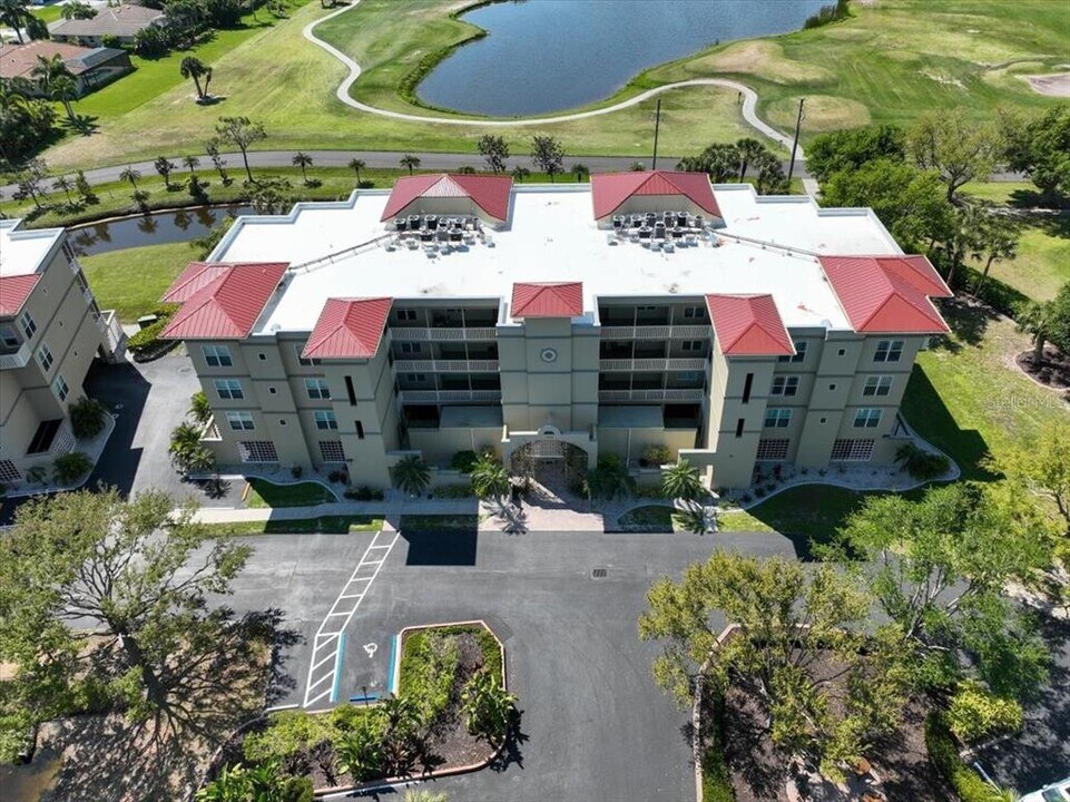 10045 Links Ln in Rotonda West, FL - Building Photo