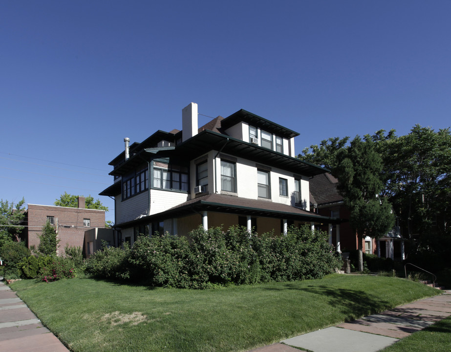 1401 Gaylord St in Denver, CO - Foto de edificio