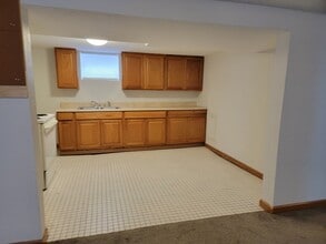 207 25th St NW in Bemidji, MN - Building Photo - Building Photo