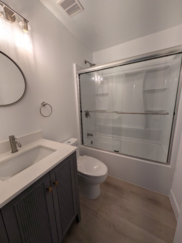 150-152 Florida Ave in San Bruno, CA - Foto de edificio - Building Photo