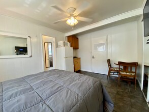 1125A 2nd Ave-Unit -Bird of Paradise in Honolulu, HI - Building Photo - Building Photo