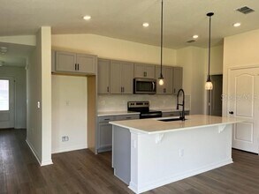 2792 Mdw Strm Wy in Clermont, FL - Building Photo - Building Photo