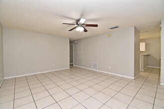 7781 Fernbrook Way in Winter Park, FL - Building Photo - Building Photo