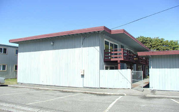 Regency Apartments in Tacoma, WA - Building Photo - Building Photo