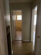 717 9th Ave, Unit B in Albany, GA - Foto de edificio - Building Photo