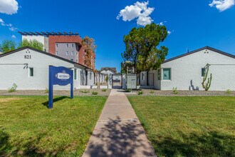 The Audrey in Phoenix, AZ - Building Photo - Building Photo