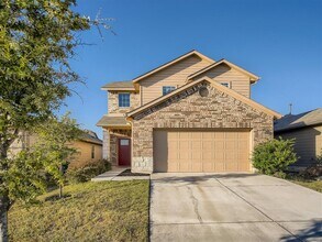 2016 Grow Ln in Austin, TX - Foto de edificio - Building Photo