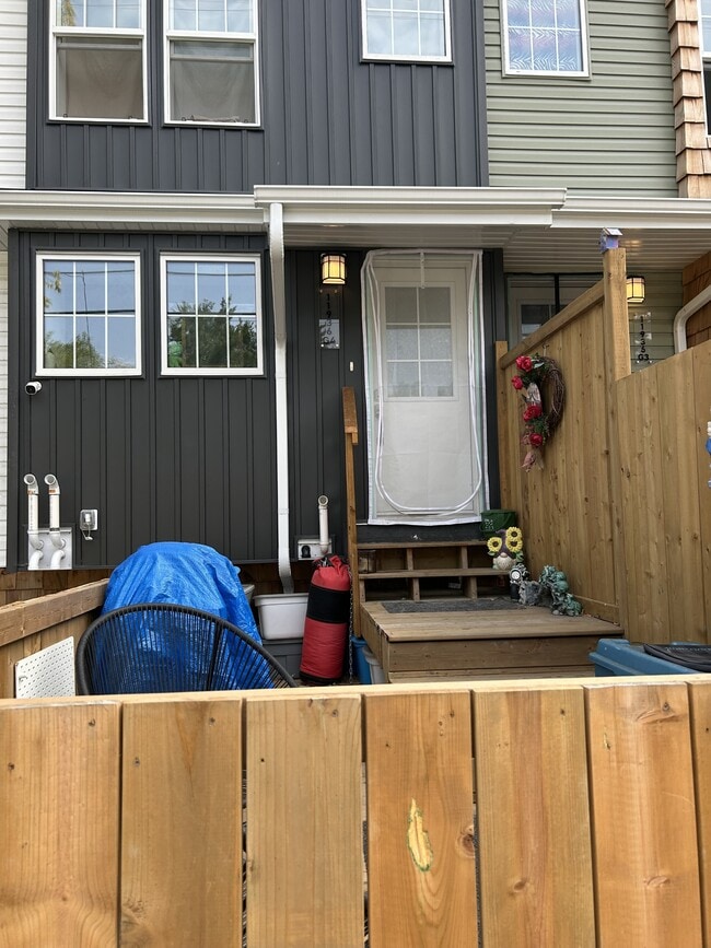 property at 11936-11947 47 St NW