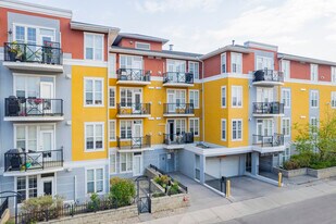 Elements in Calgary, AB - Building Photo