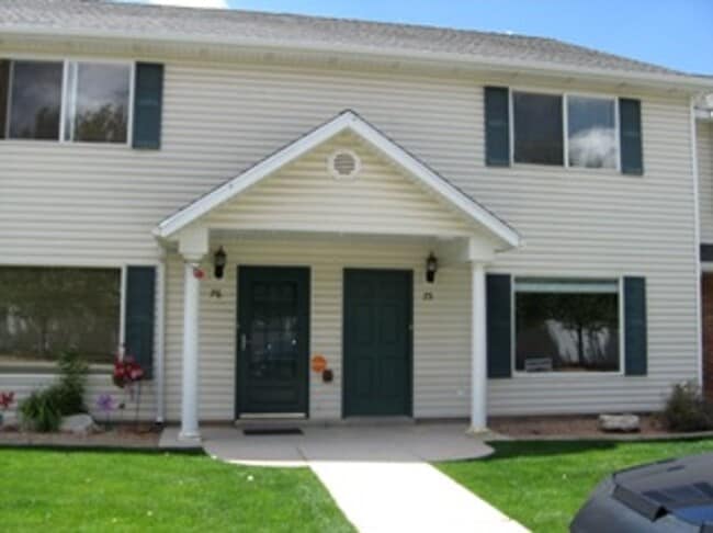 property at 1148 N Northfield Rd