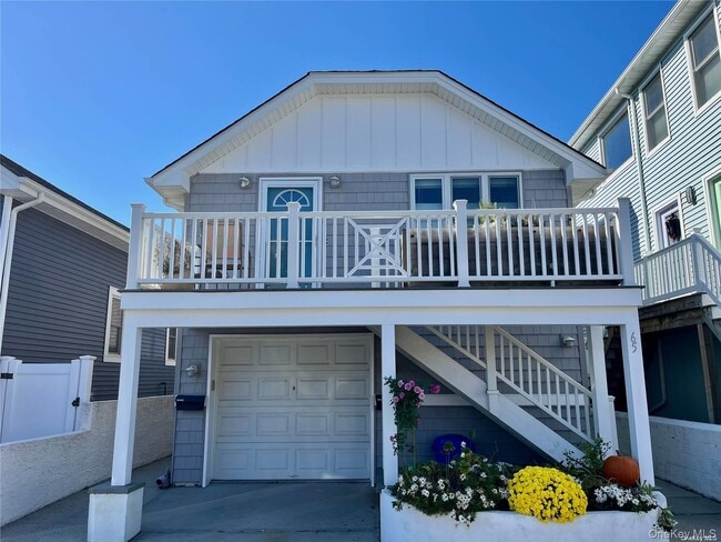 65 Ohio Ave in Long Beach, NY - Building Photo - Building Photo