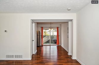 3530 Sutherland Dr in Lexington, KY - Foto de edificio - Building Photo