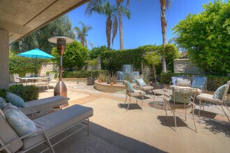 8 McGill Dr in Rancho Mirage, CA - Building Photo - Building Photo