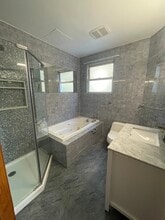 630 Elm St, Unit 1st Floor in Kearny, NJ - Foto de edificio - Building Photo