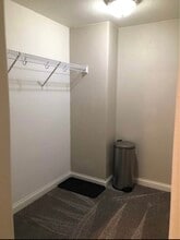 3313 46th Ave SE in Mandan, ND - Foto de edificio - Building Photo