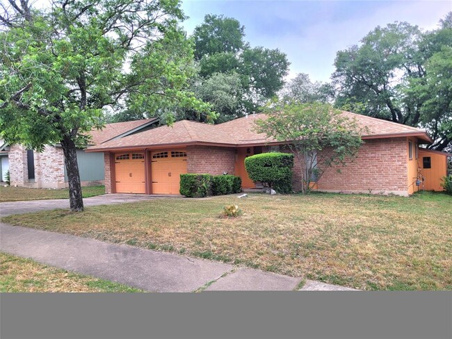 property at 914 Speer Ln