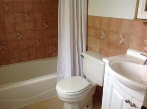 1305 Periwinkle Pl in Wellington, FL - Building Photo - Building Photo