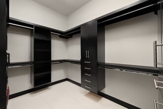 305 N Mockingbird Ave in Mission, TX - Building Photo - Building Photo