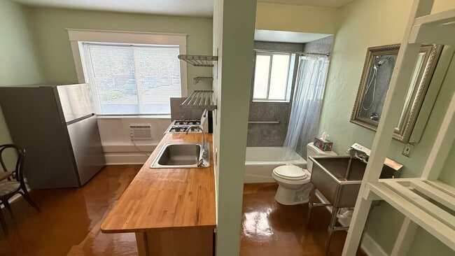 552 3rd Ave S, Unit 1 in St. Petersburg, FL - Foto de edificio - Building Photo