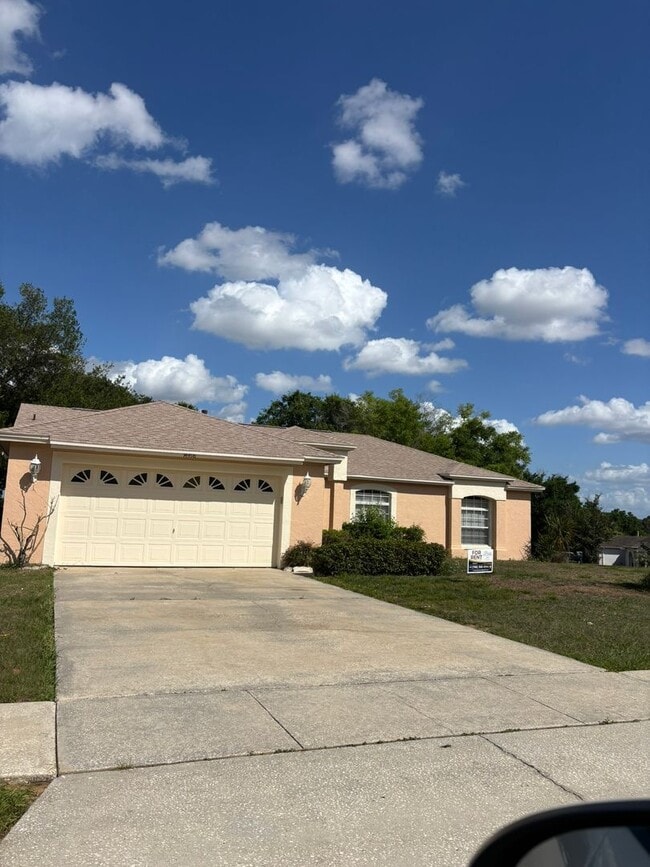 14406 N Greater Hills Blvd in Clermont, FL - Building Photo - Building Photo