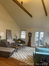 22 Horseshoe Rd in Wilton, CT - Building Photo - Building Photo