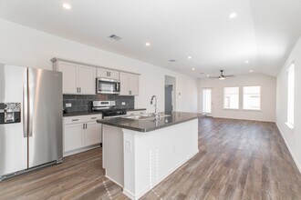 24314 Pebble Cres Ln in Spring, TX - Building Photo - Building Photo
