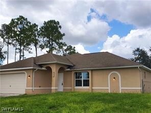 2600 21st St W in Lehigh Acres, FL - Building Photo