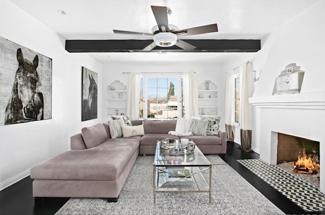 property at 1234 Stearns Dr
