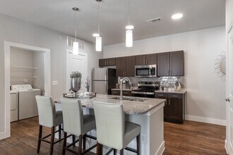 Freestone Greenville in Greenville, TX - Foto de edificio - Interior Photo