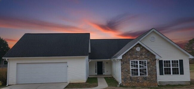 89 Savannah Ln in Jefferson, GA - Building Photo - Building Photo