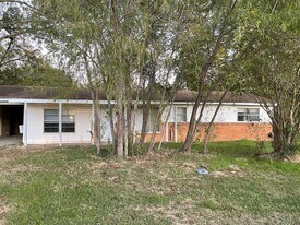 4156 TX-14 in Mexia, TX - Building Photo