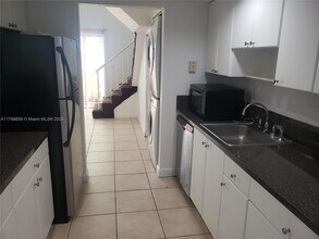 8500 SW 109th Ave in Miami, FL - Building Photo - Building Photo