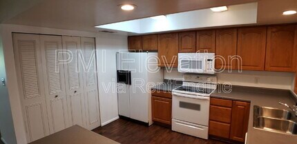 9025 Mansfield Ave in Denver, CO - Building Photo - Building Photo
