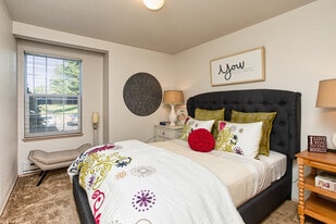 Westminster Towers in Tacoma, WA - Building Photo