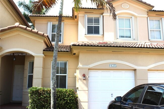 11375 NW 77th Ln in Medley, FL - Building Photo - Building Photo