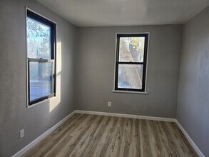 3701 E Edgar Ave in St. Louis, MO - Building Photo - Building Photo