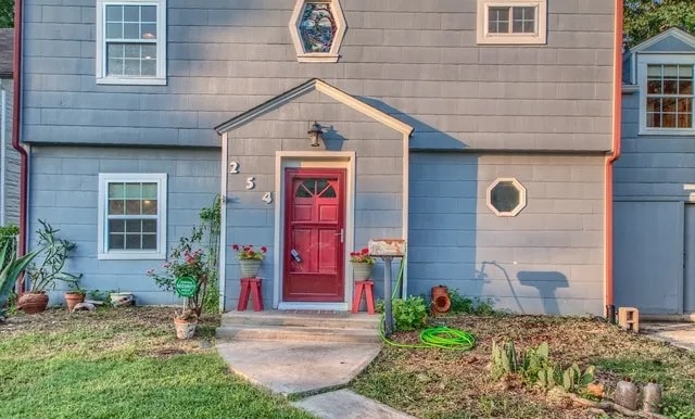 property at 254 Quentin Dr