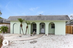 12263 Mallory Dr in Largo, FL - Building Photo