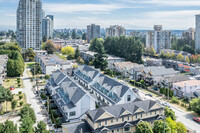 Arcola Townhomes in Burnaby, BC - Building Photo - Building Photo