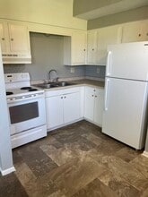 2750 E Phylbeck Ave, Unit 3 in Terre Haute, IN - Building Photo - Building Photo