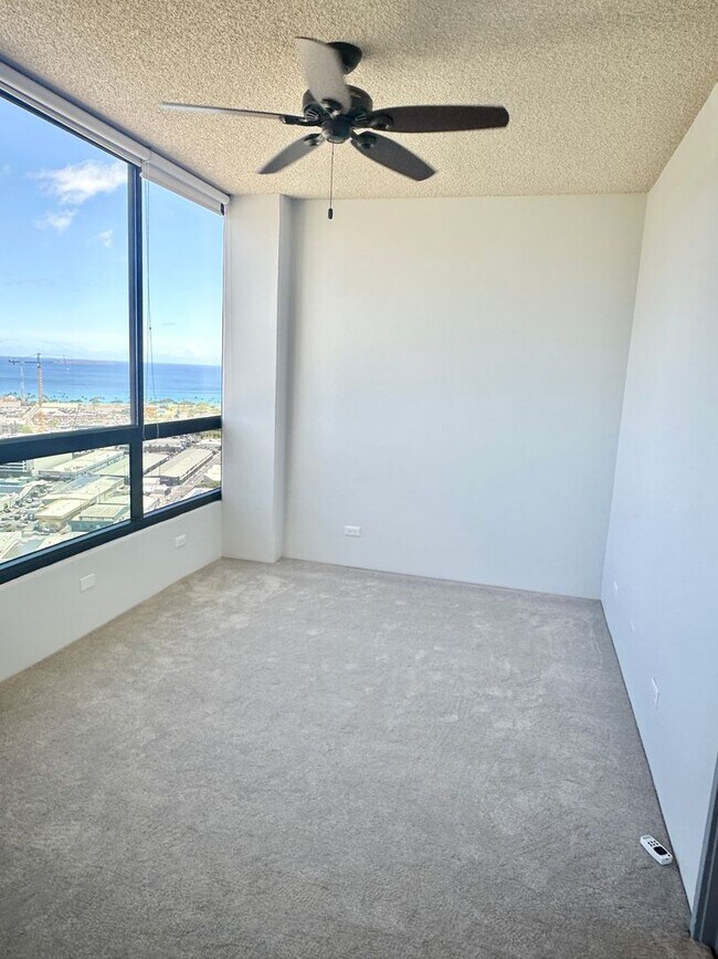 876 Curtis St in Honolulu, HI - Building Photo - Building Photo